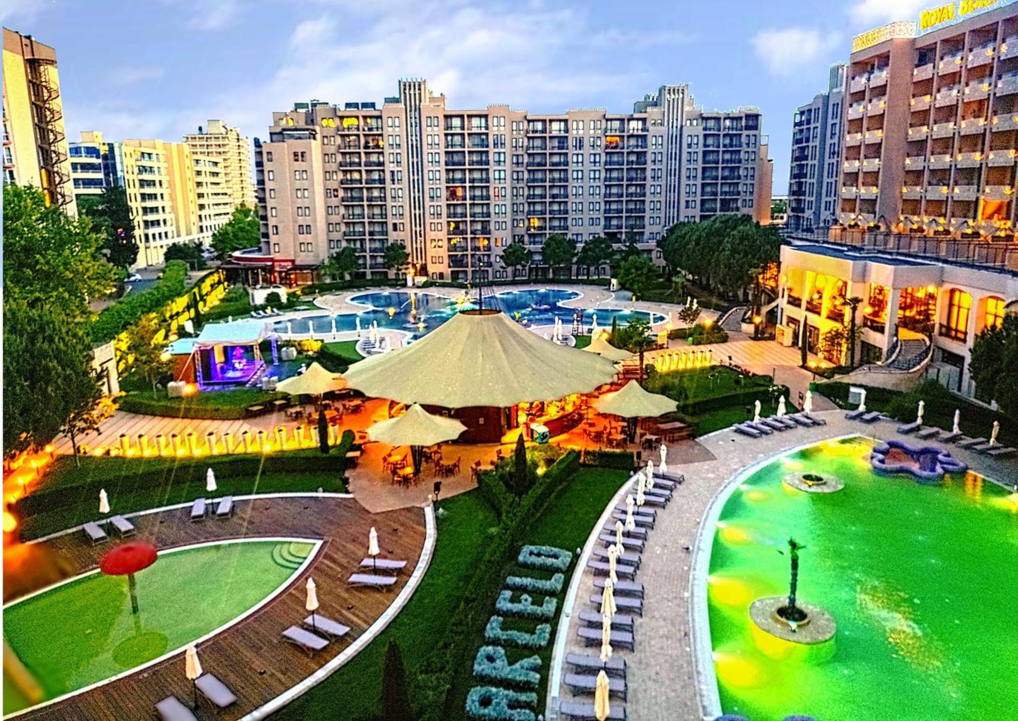 סאני ביץ' Arendo Sea Апартамент В Barcelo מראה חיצוני תמונה